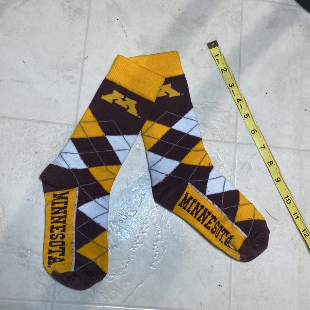 University of MINNESOTA Varsity SOCKS, EUC! Gophers/ Bulldogs!